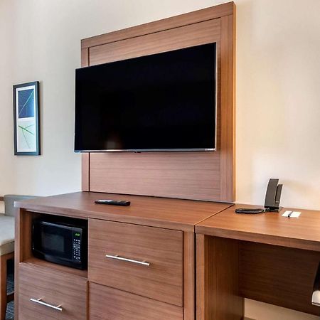 Comfort Suites Grandview - Kansas City Kültér fotó