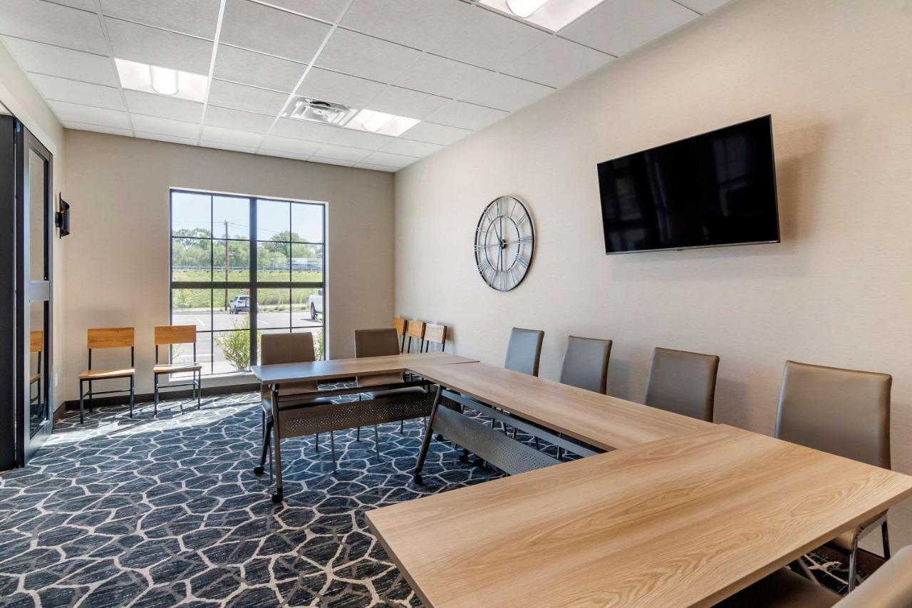 Comfort Suites Grandview - Kansas City Kültér fotó